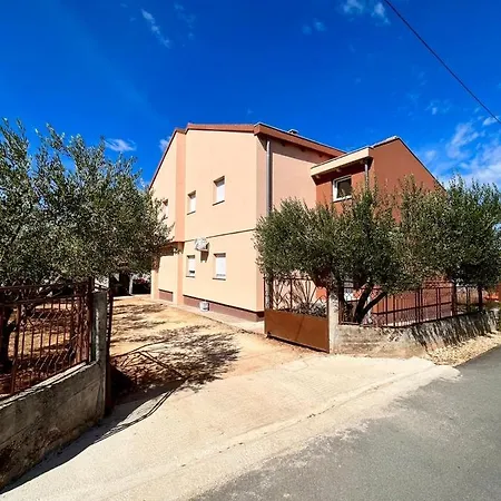 Iva Apartmán