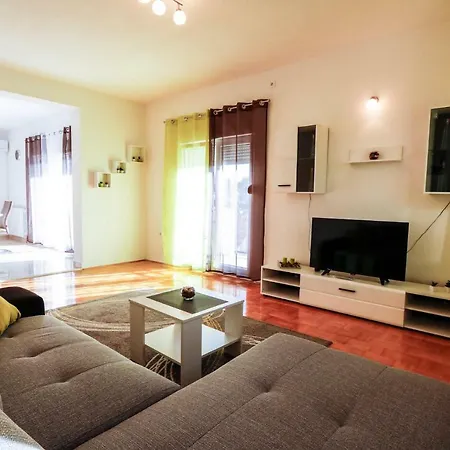 Iva Apartament Zadar