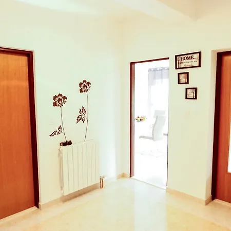 Iva Apartmán